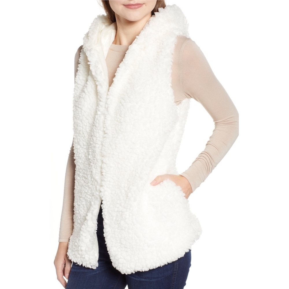 NWT Trouvé Faux Shearling Hooded Vest | One Size